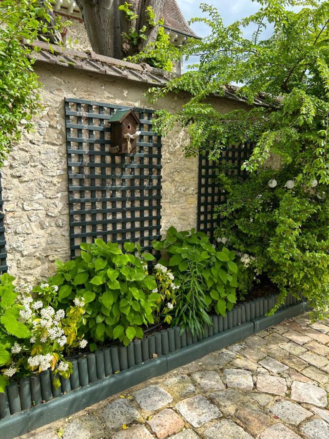 Le Jardin Cathedrale Bed & Breakfast Chartres Exterior foto
